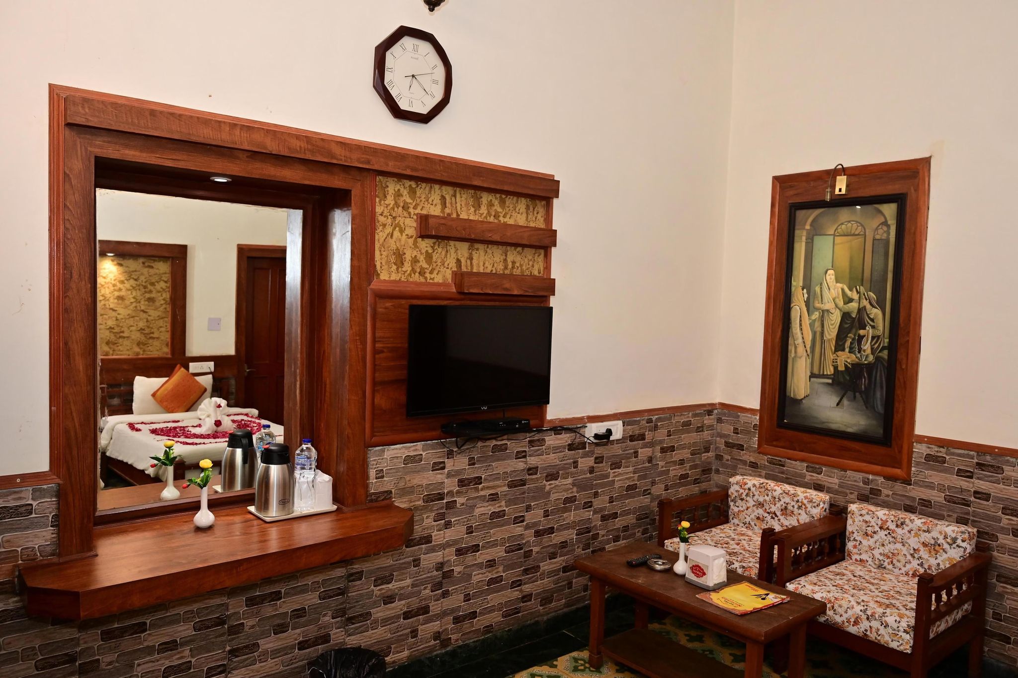 Hotel Nirwana Palace- A Heritage Hotel AC Deluxe Room 4
