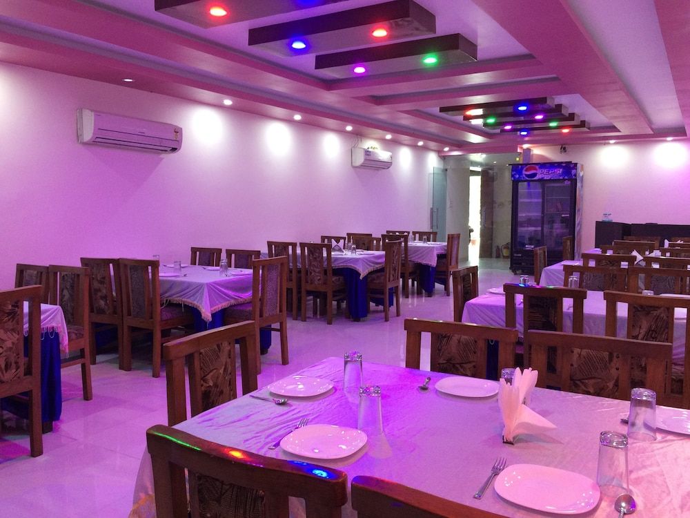 undefined Hotel Platinum Plaza 5