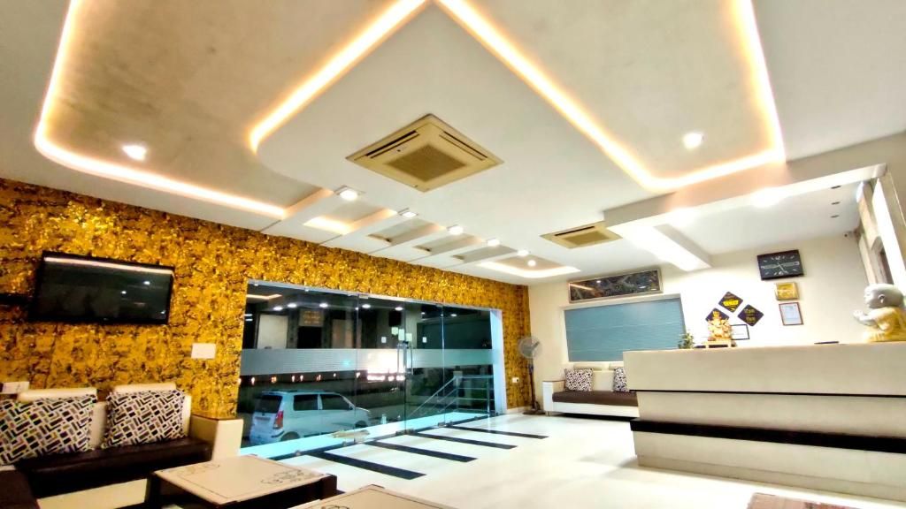 undefined Hotel Karan Vilas 3