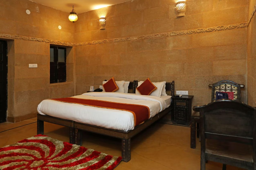Meera Mahal Palace