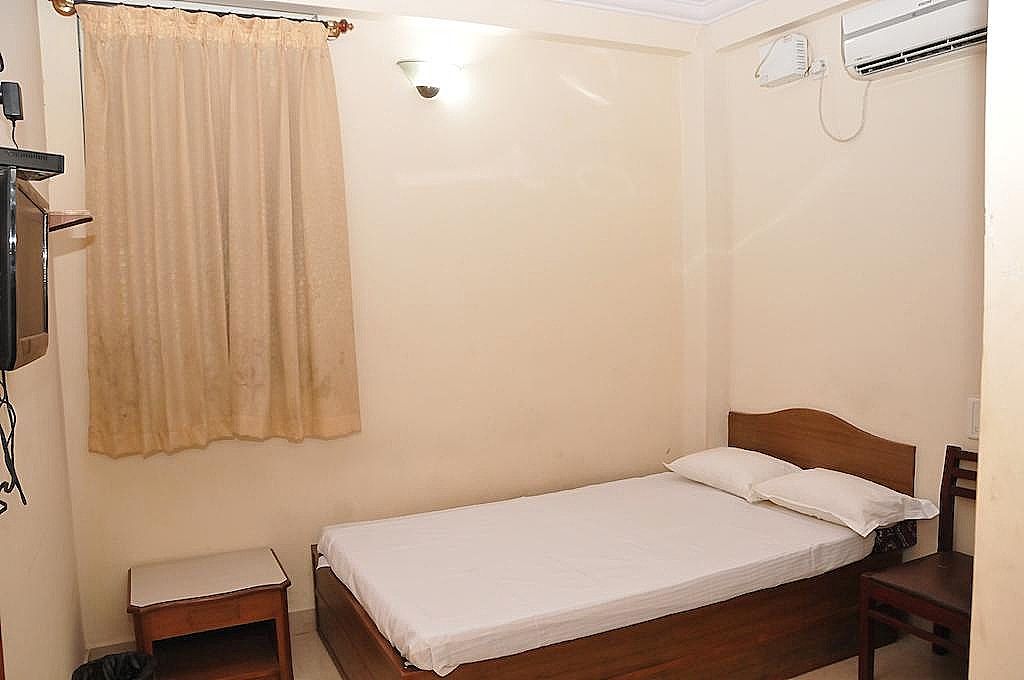 Deluxe Double Room with A/C