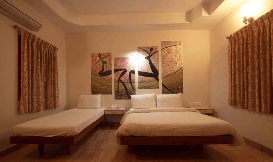 G S Resort Deluxe Double Room 3