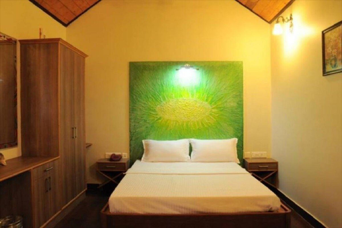 G S Resort Deluxe Double Room 2