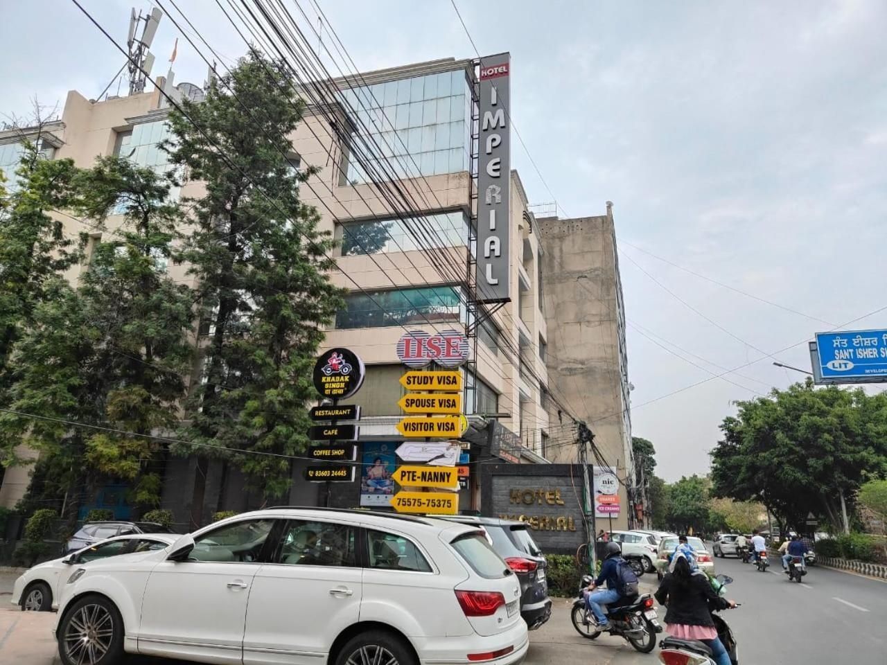 undefined Hotel Imperial Executive 8