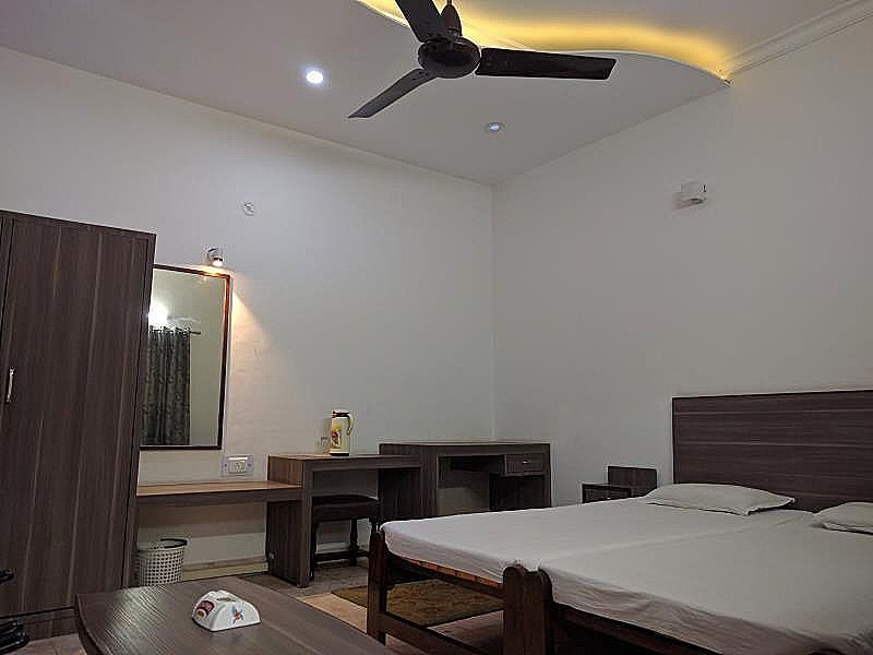 Deluxe Triple Bed Room