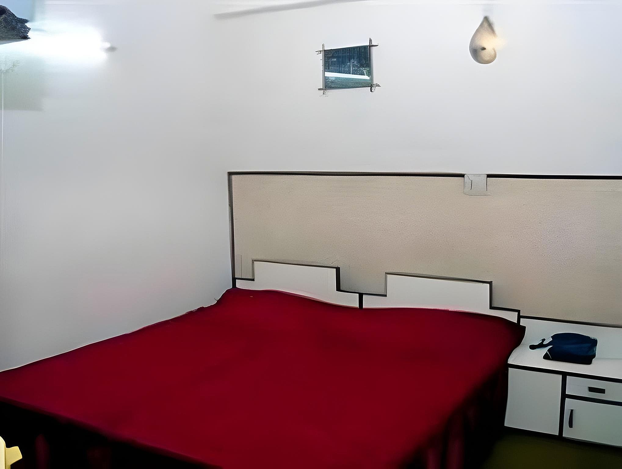 Standard Triple Bed Aircooled