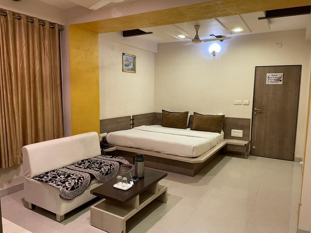 Hotel Royal Heritage Premium Room 2