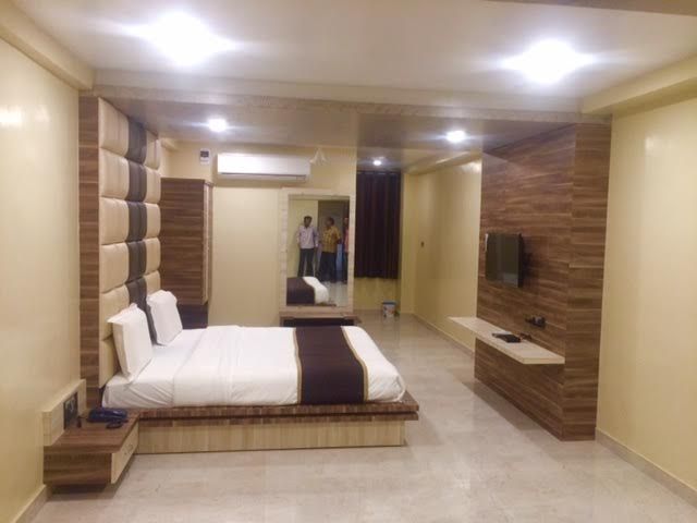 Suite Room