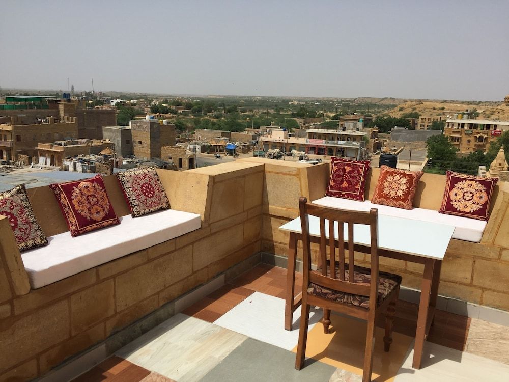 undefined Classic Hotel 4