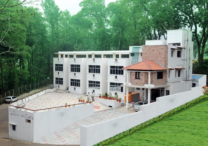 Hotel KC Yercaud Standard Room 4