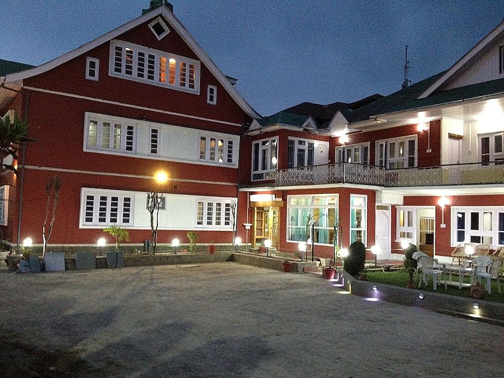 Walisons Hotel
