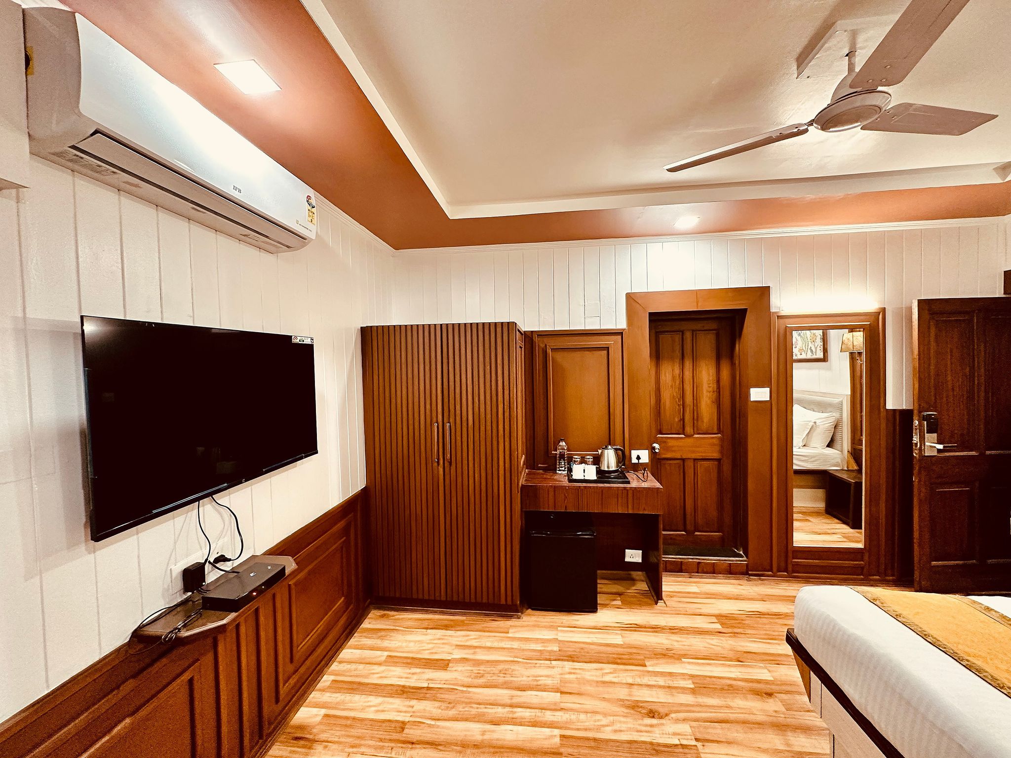 Walisons Hotel Standard Room 2