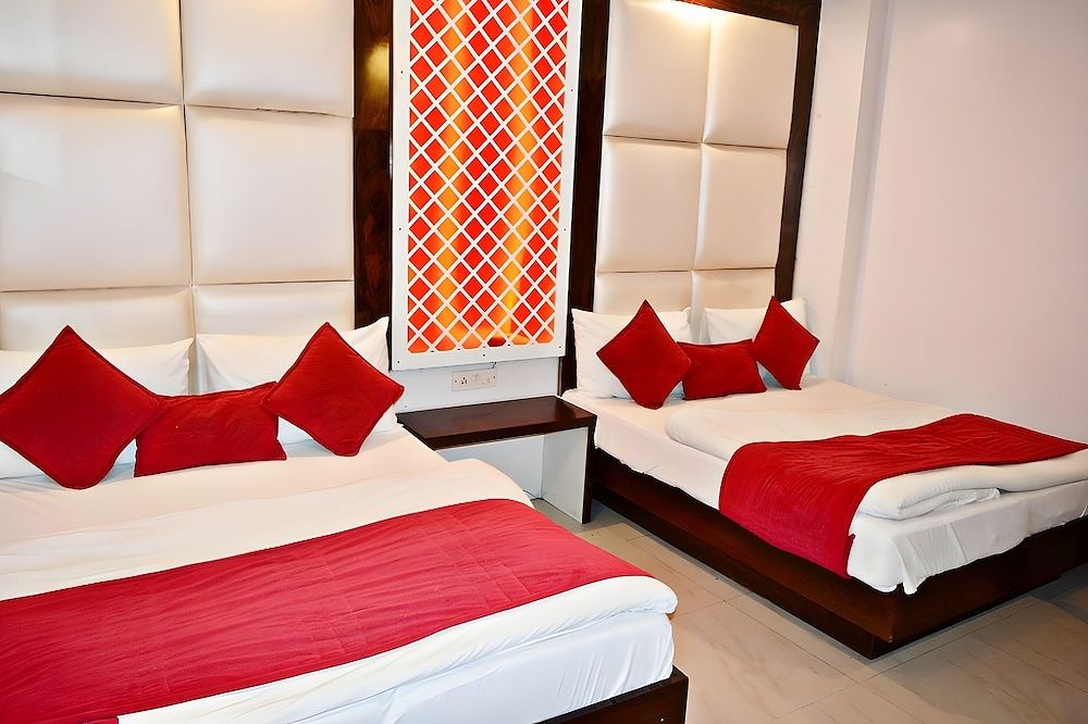 Hotel Sun International Deluxe Room