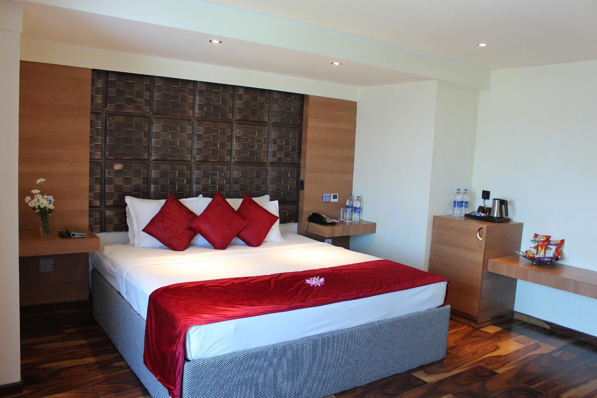 Standard - Queen Room