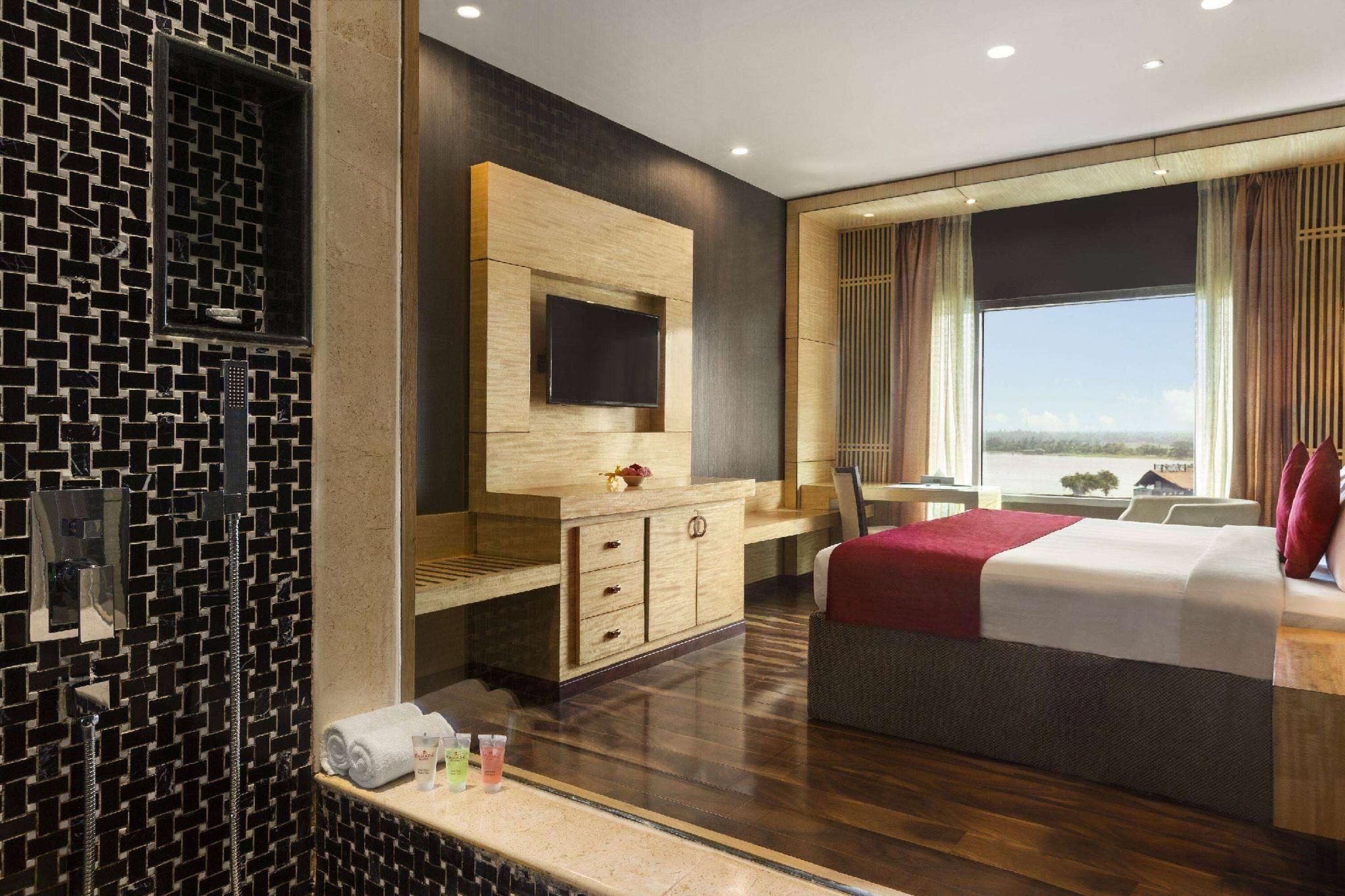 Premium Room with View