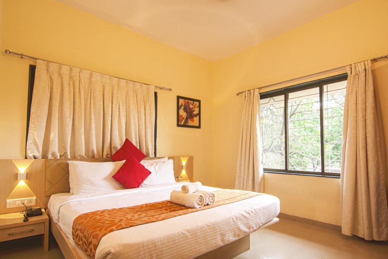 Aron Resort Lonavala Near Old Mumbai Pune Highway Deluxe Room