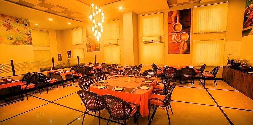 undefined Hotel Sashi Paradise 6