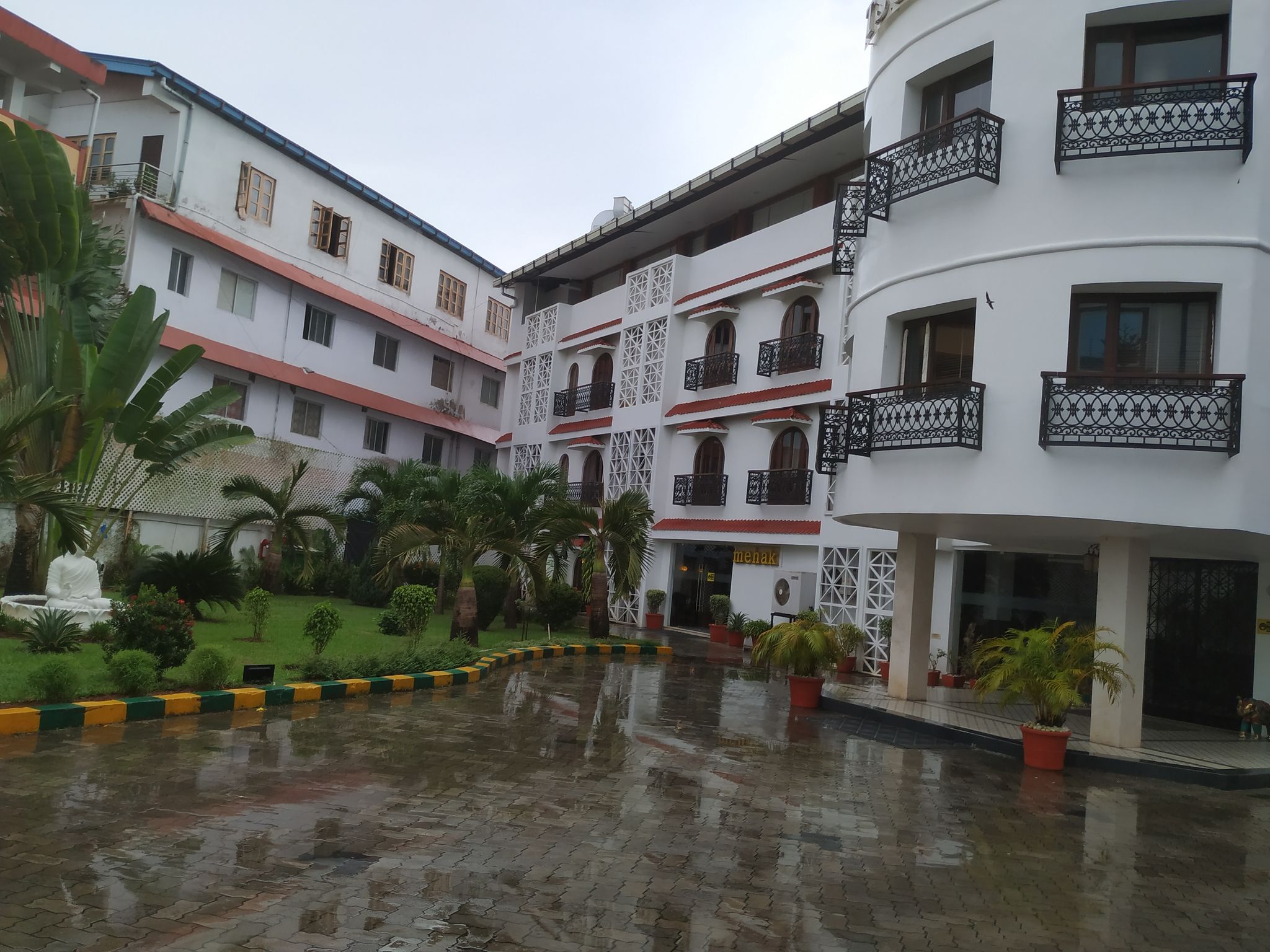 Hotel Exterior