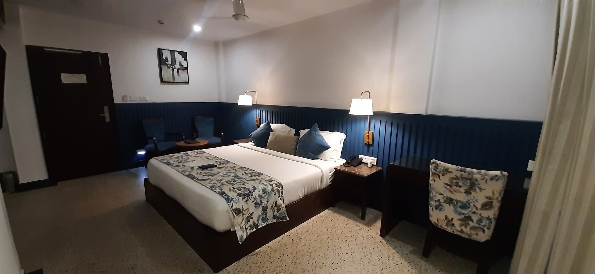 Deluxe Room with garden View