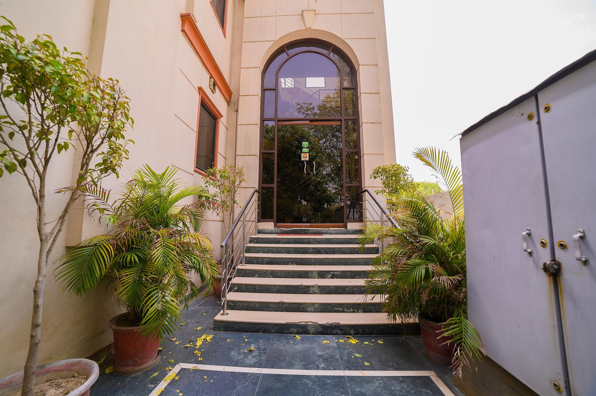 undefined Hotel Smart Inn-I 8