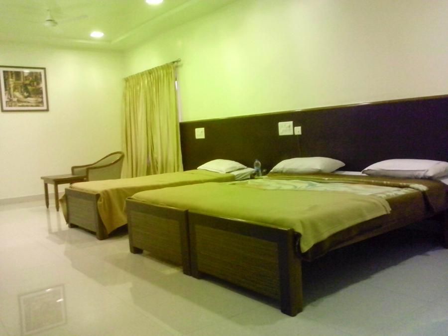 STANDARD AC ROOM