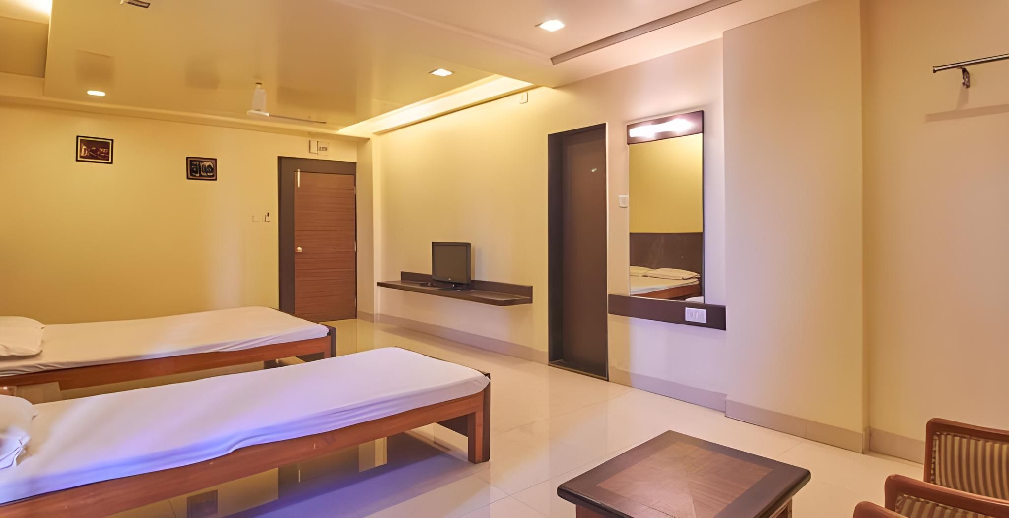STANDARD AC ROOM
