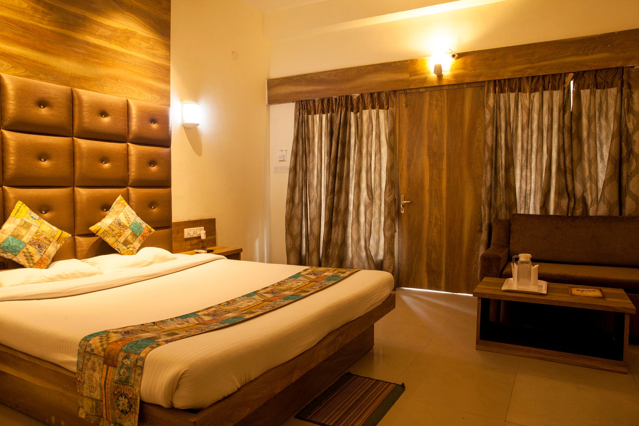 Super Deluxe AC ROOM - CONIFER block