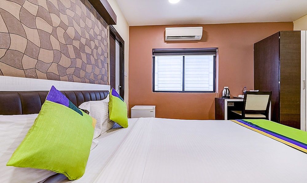 Treebo Pawan Putra, Kankurgachi Standard Double Room 13