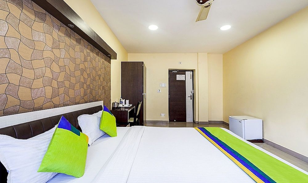 Treebo Pawan Putra, Kankurgachi Standard Double Room 9