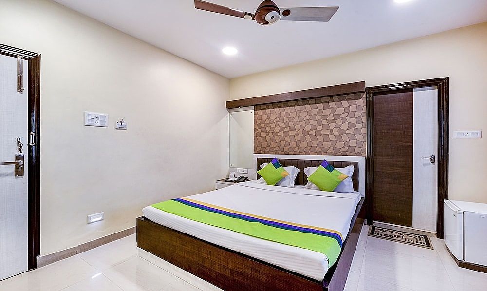 Treebo Pawan Putra, Kankurgachi Standard Double Room 10