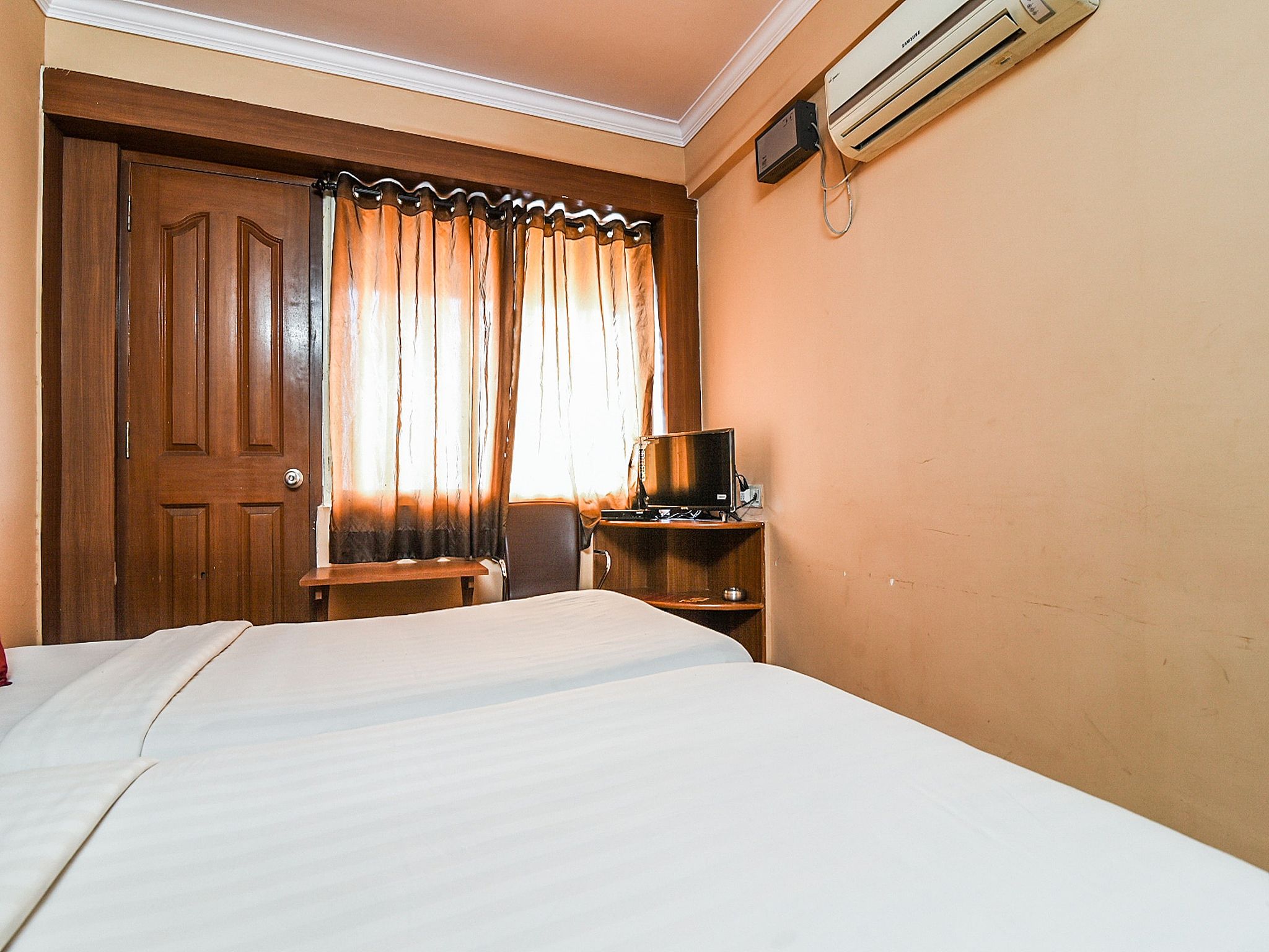Aishwarya Suites Classic Non AC 7
