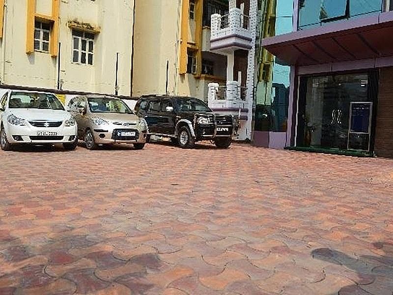 undefined Hotel FrontLine Residency 8