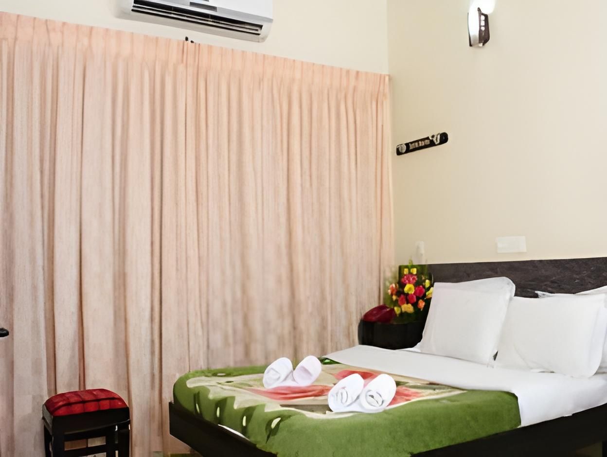 Double Bed Standard A/C