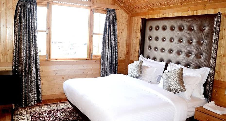 Super Deluxe Bedroom