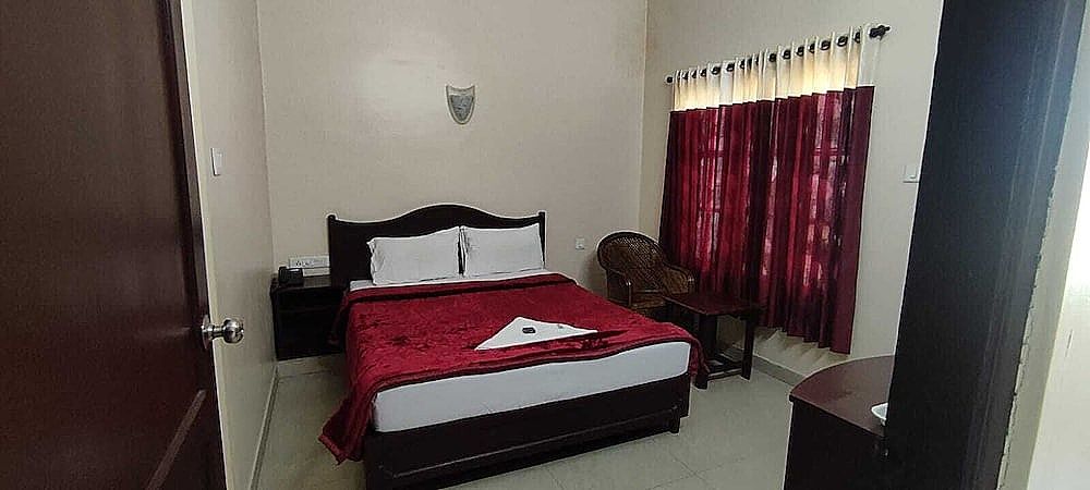 Jays Inn Standard Double Room 12