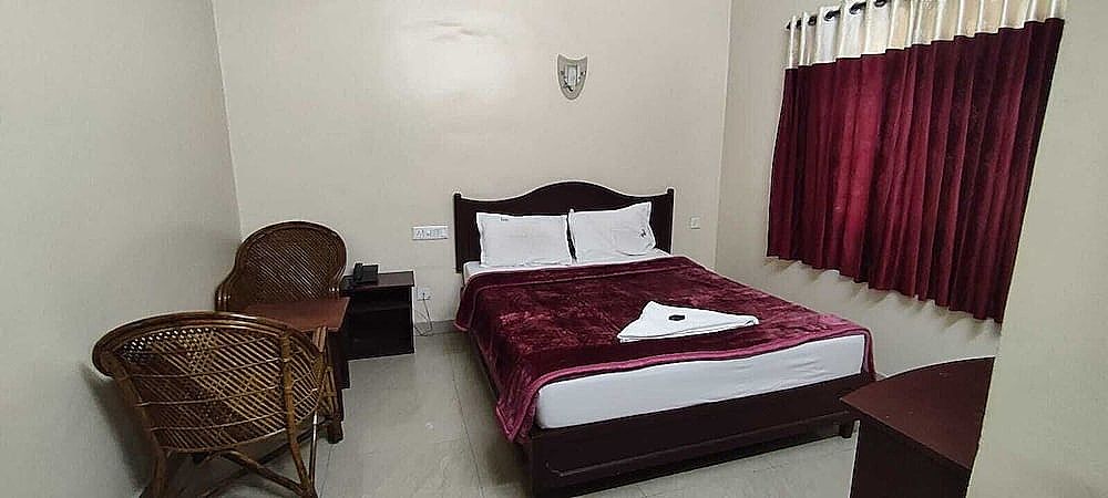 Jays Inn Standard Double Room 11