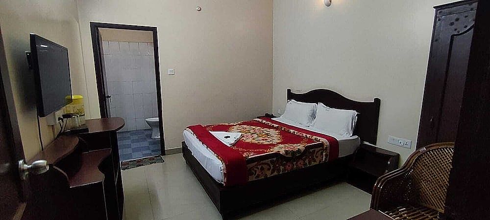 Jays Inn Standard Double Room 10