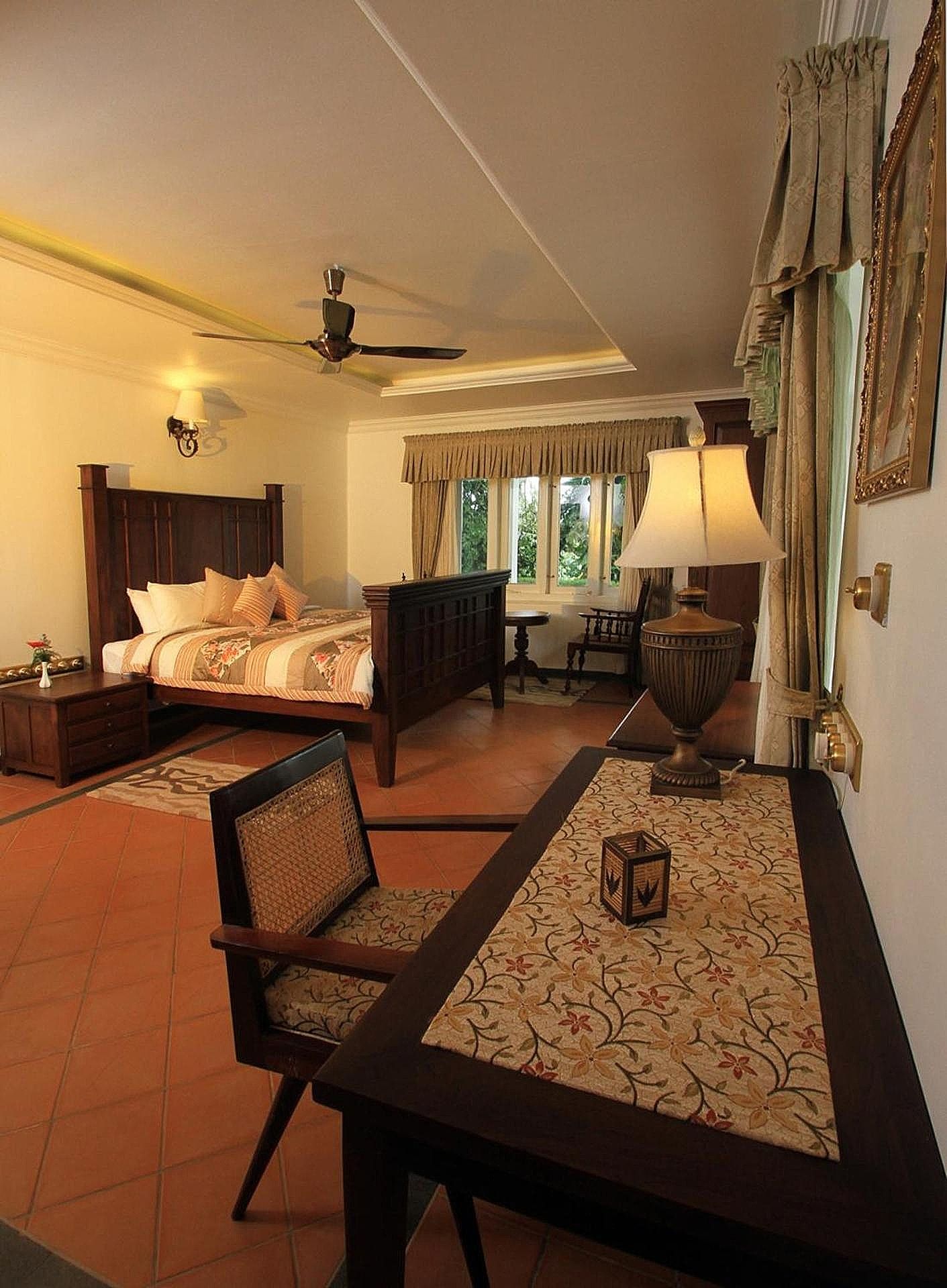 Boutique Room