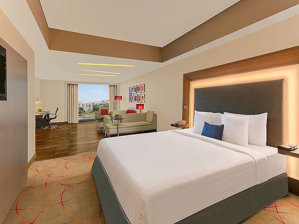Studio Suite, 1 Double Bed, Business Lounge Access (Kitchenette)