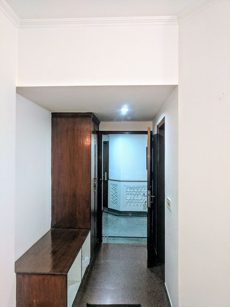 Windsor Castle Standard Room 5