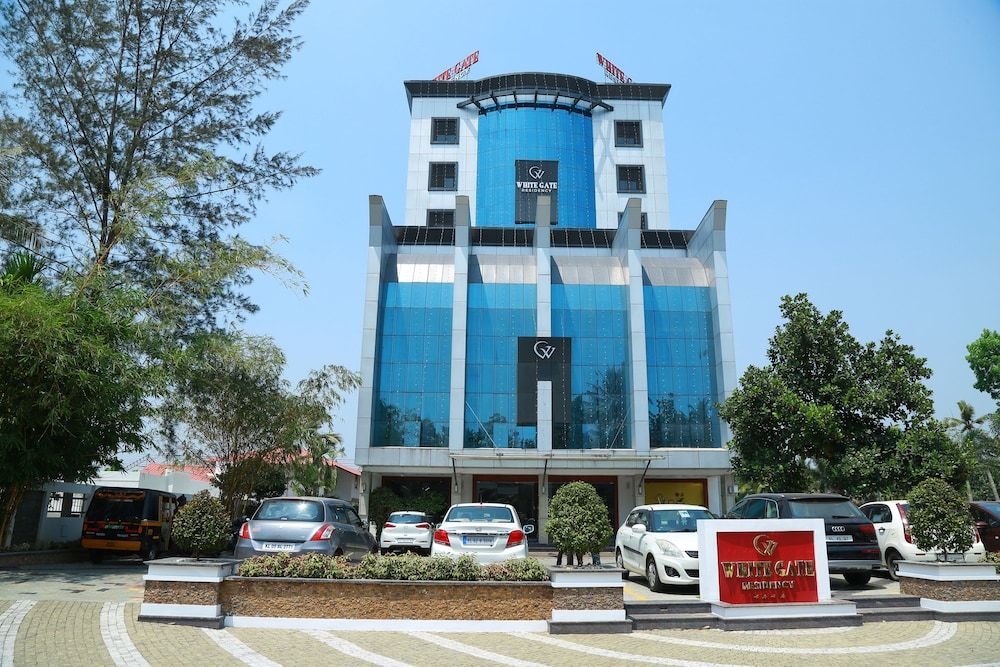 Hotel White Gate Residency