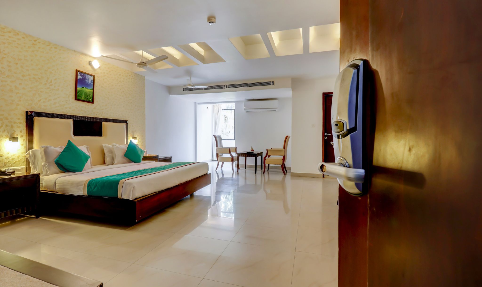 Hotel Luciya Double Deluxe Room 9