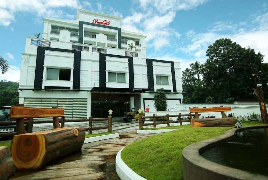 Hotel Exterior