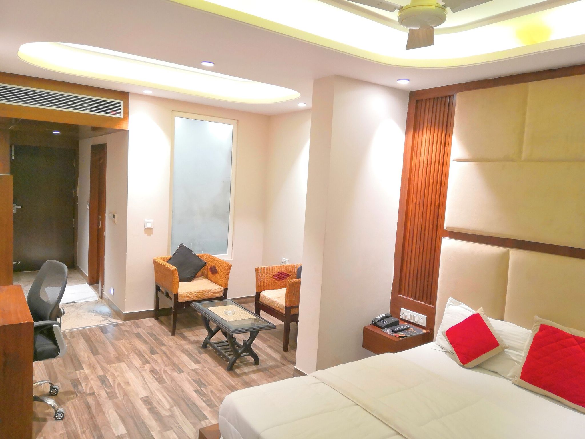 Hotel Saffron KKR Executive Room 6