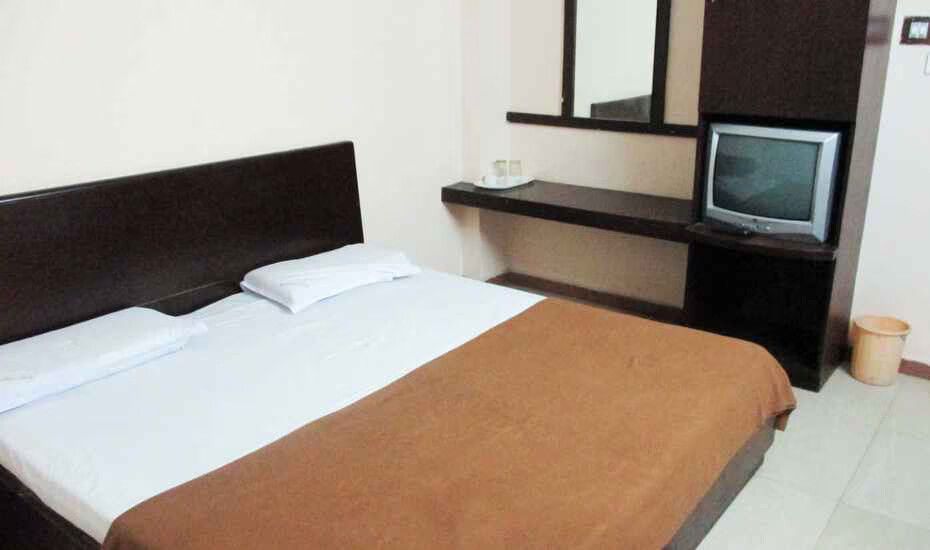 Sri Sudharsana Residency Non AC Double room