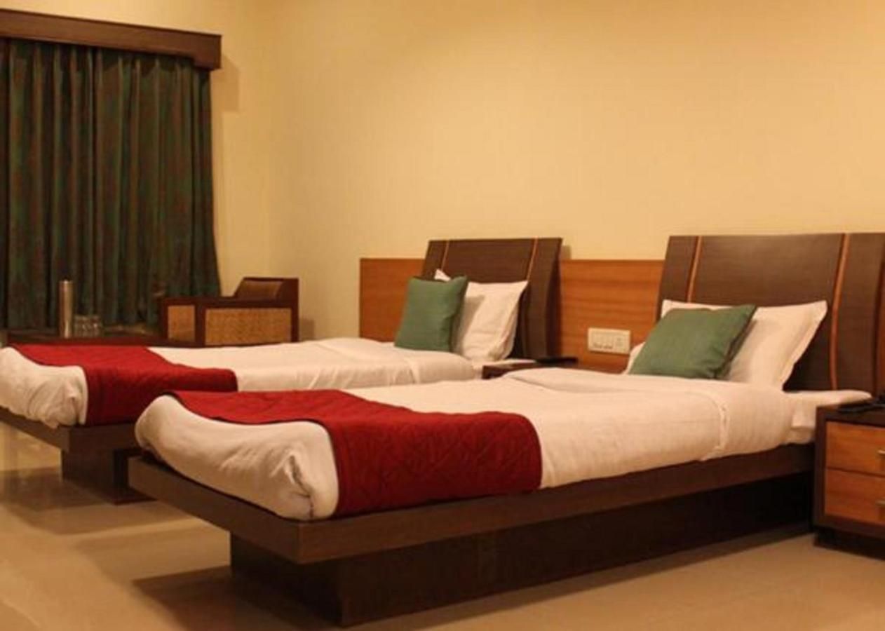 Deluxe Room with Balcony