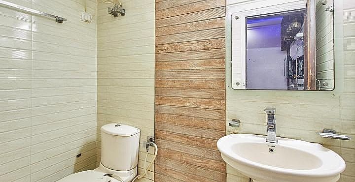 Deluxe Triple Bed Room