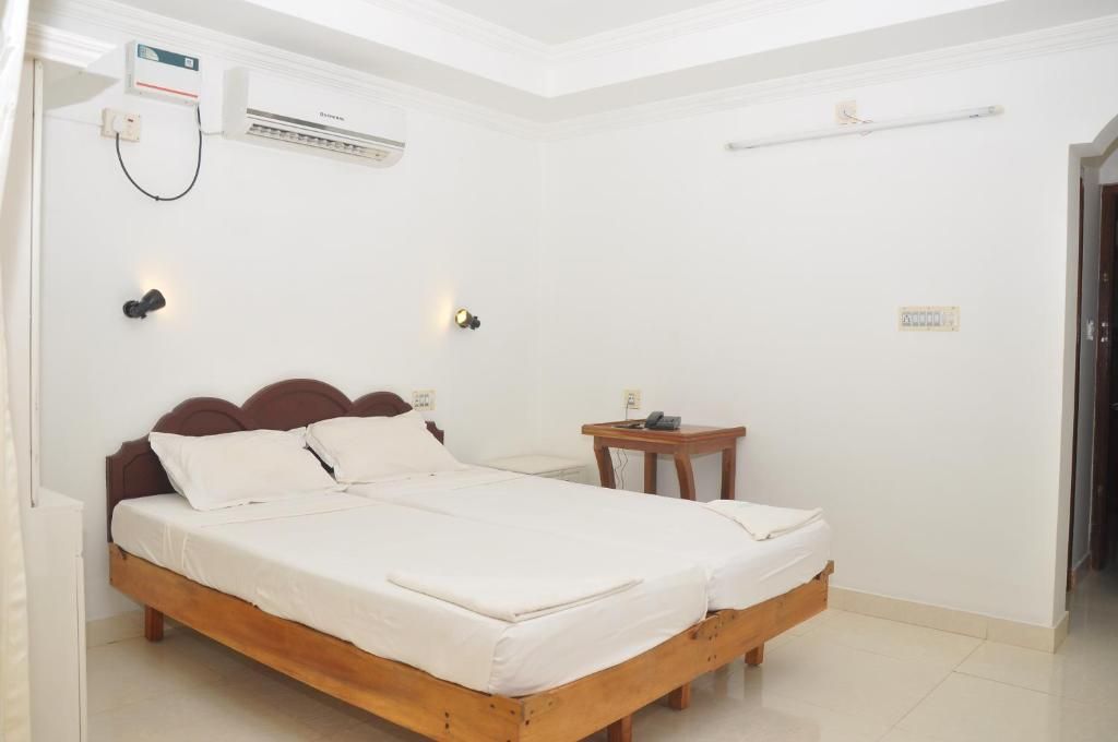 Nikhil Residence Standard Non AC 4