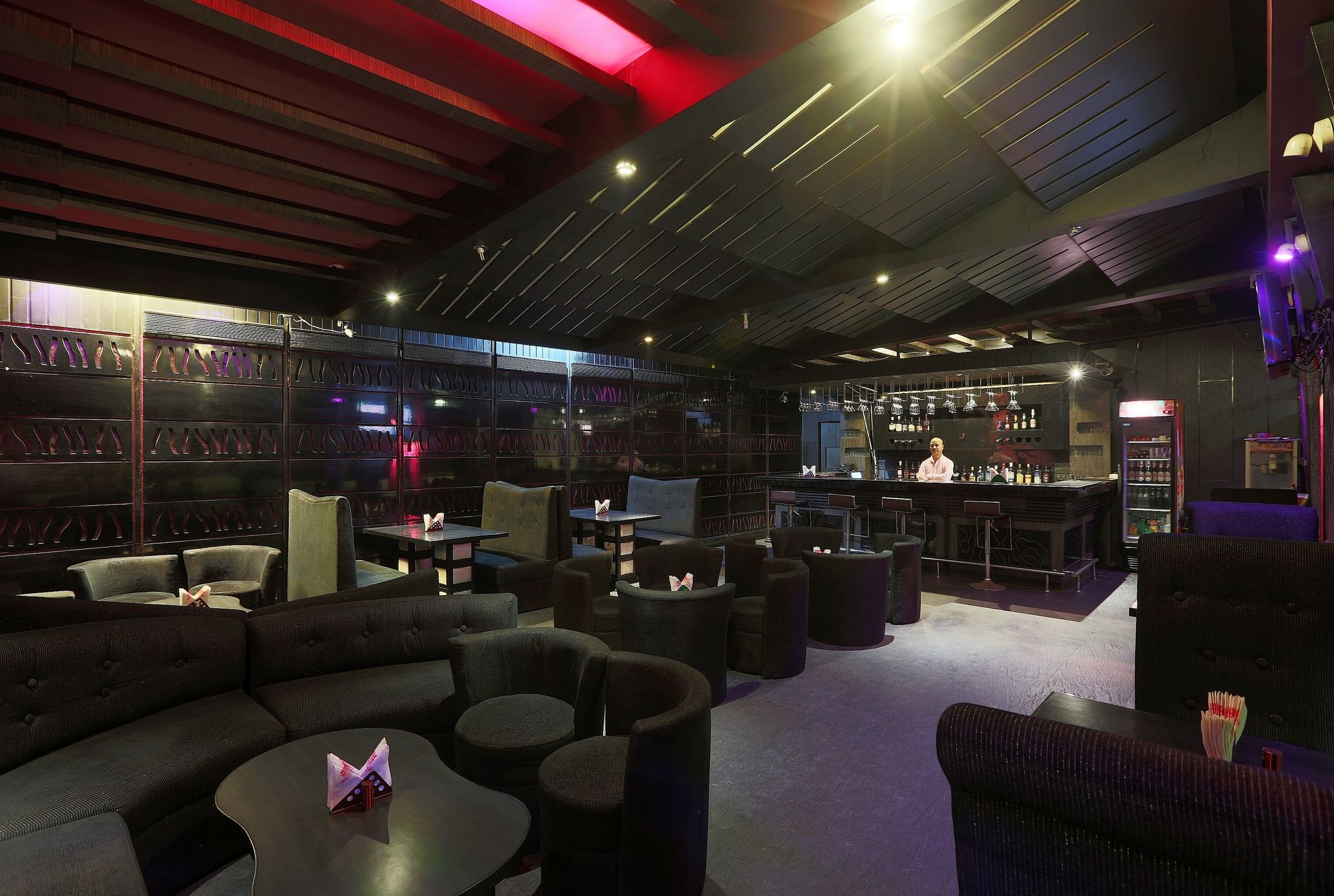 Food & Dining