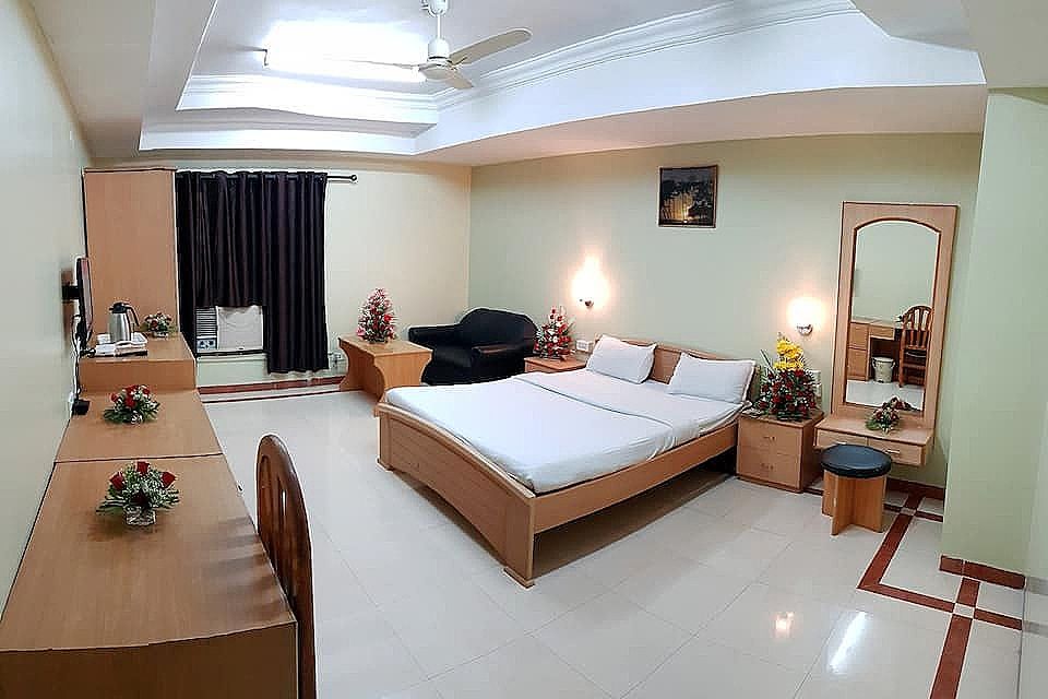 Deluxe A/C Single Room